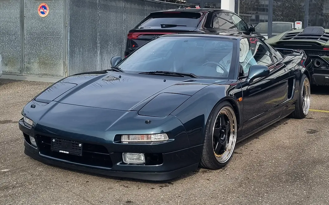 Réparation et peinture complète Honda NSX